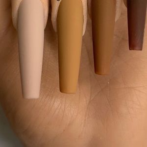 Meet your Posher, Cherlyng